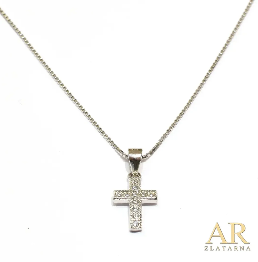 Srebrna ogrlica Križ cirkoni  45cm Model 2
