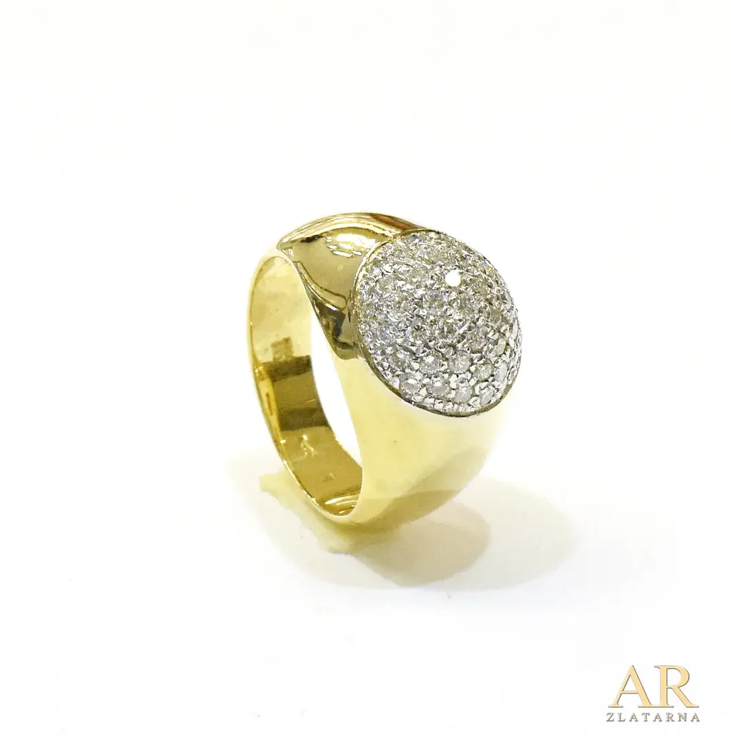 Zlatni prsten s 0.57 ct  dijamantima 