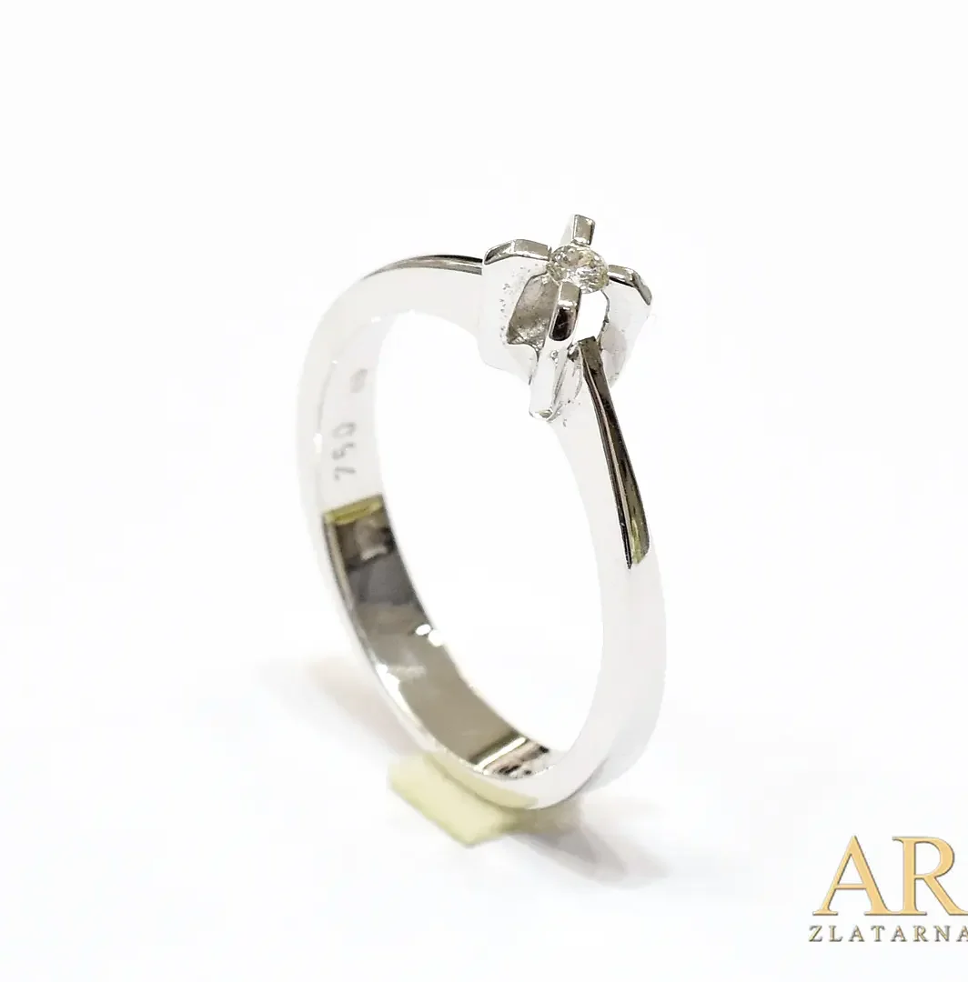 Zlatni zaručnički prsten  bijelo zlato s 0.05ct dijamantom Model 1