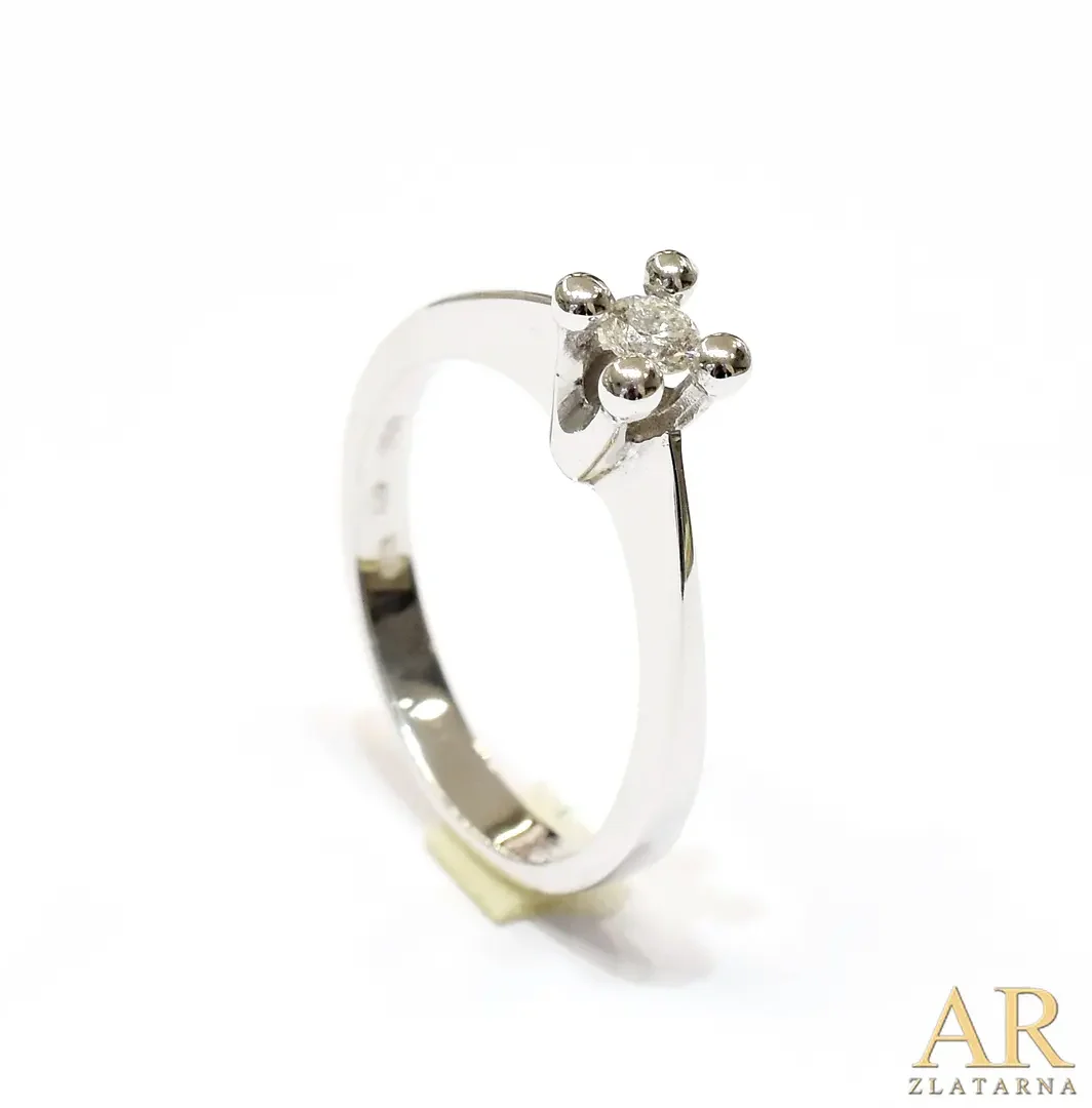 Zlatni zaručnički prsten  bijelo zlato s 0.13ct dijamantom u kruni