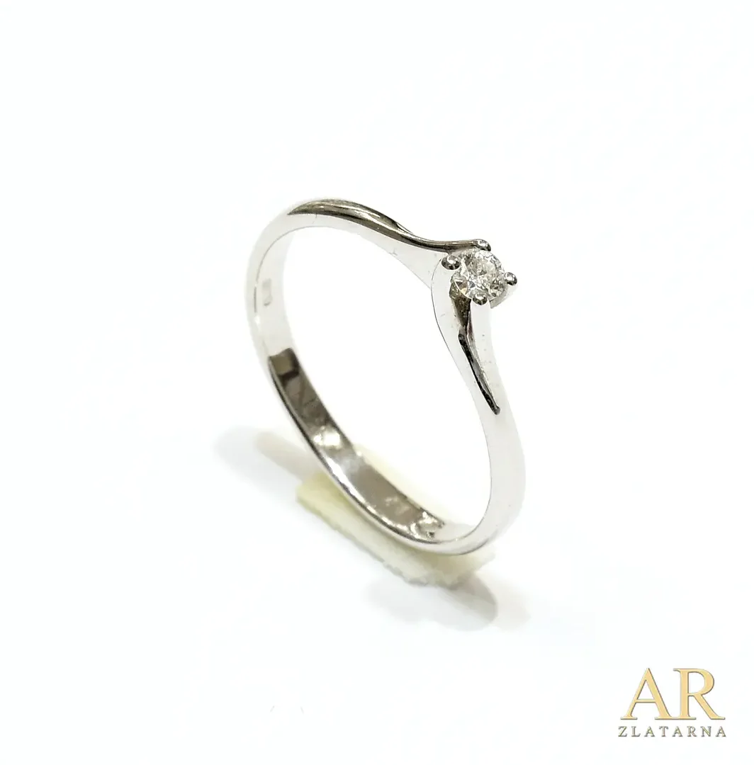 Zlatni zaručnički prsten klasični s dijamantom u kruni bijelo zlato