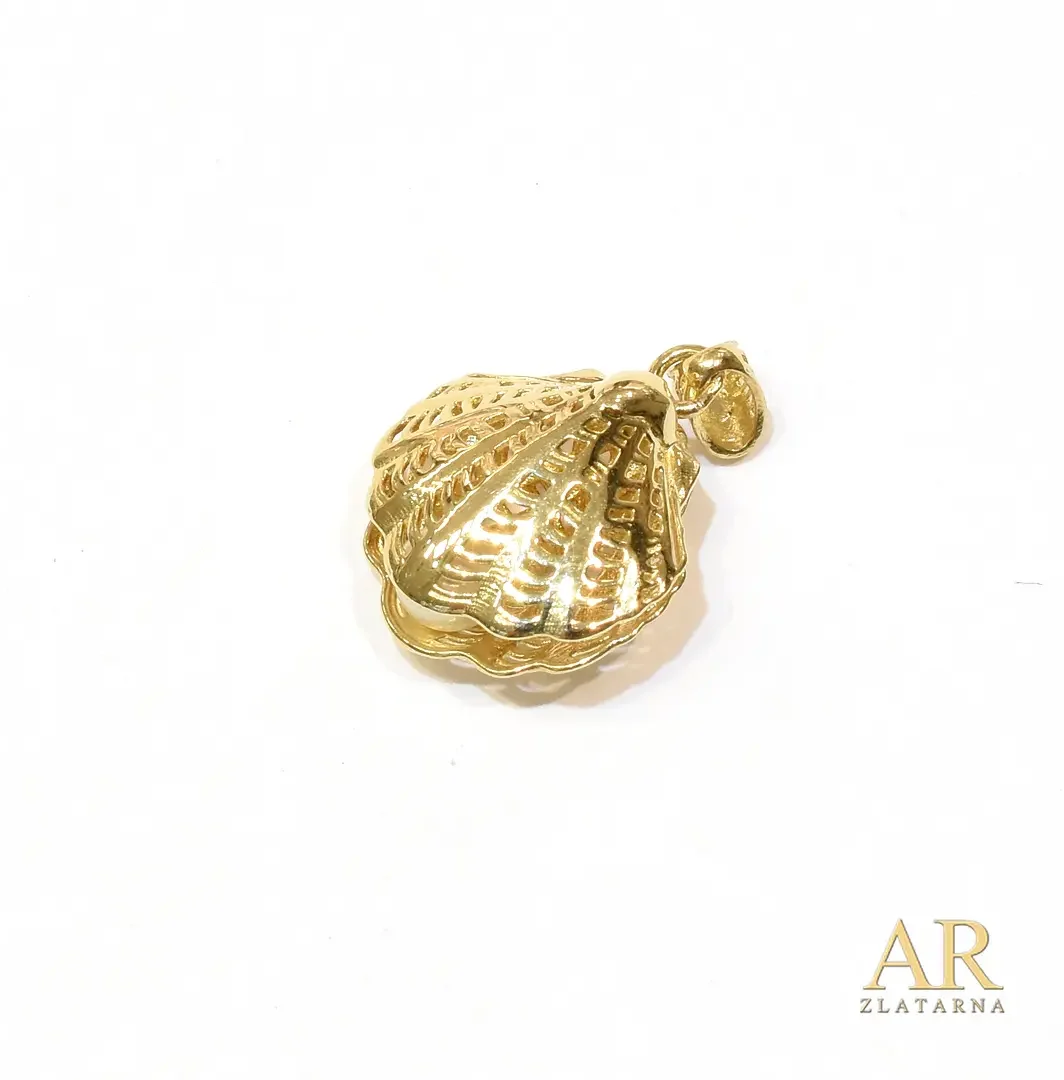 Zlatni privjesak Školjka sa  biserom