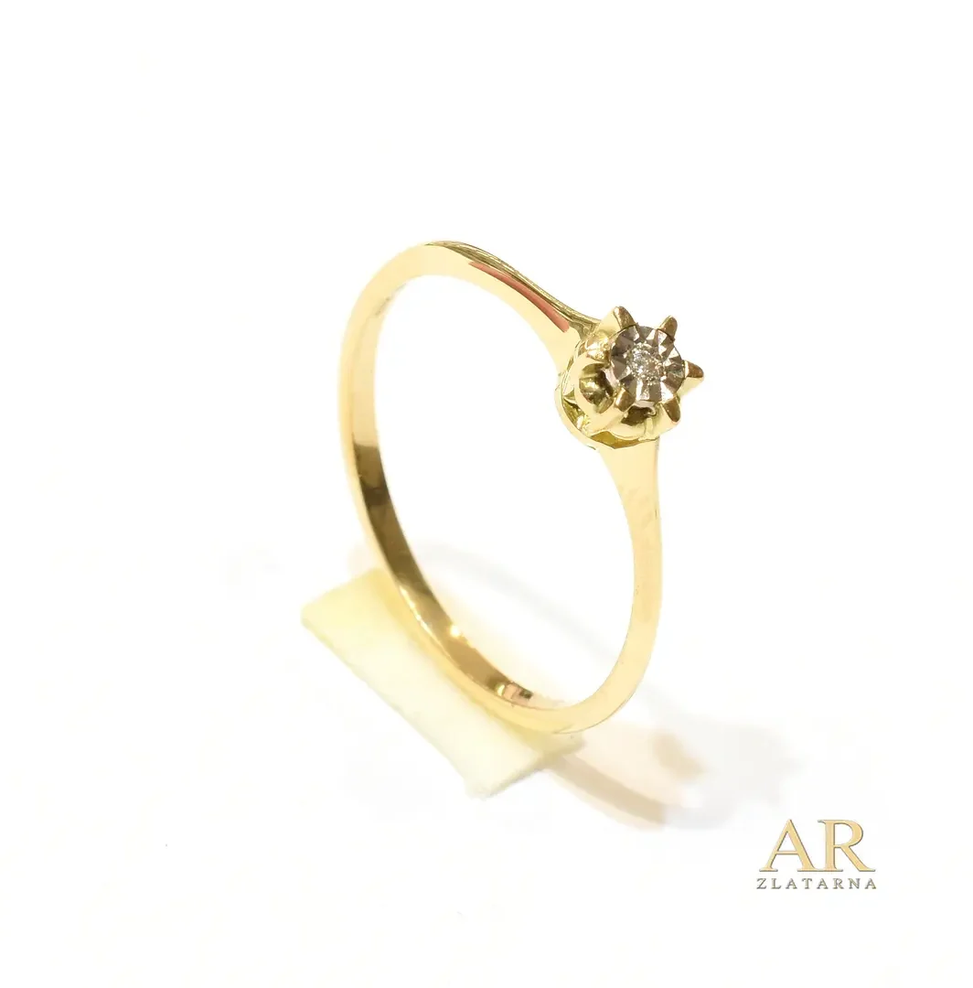 Zlatni zaručnički prsten s 0.015ct dijamantom