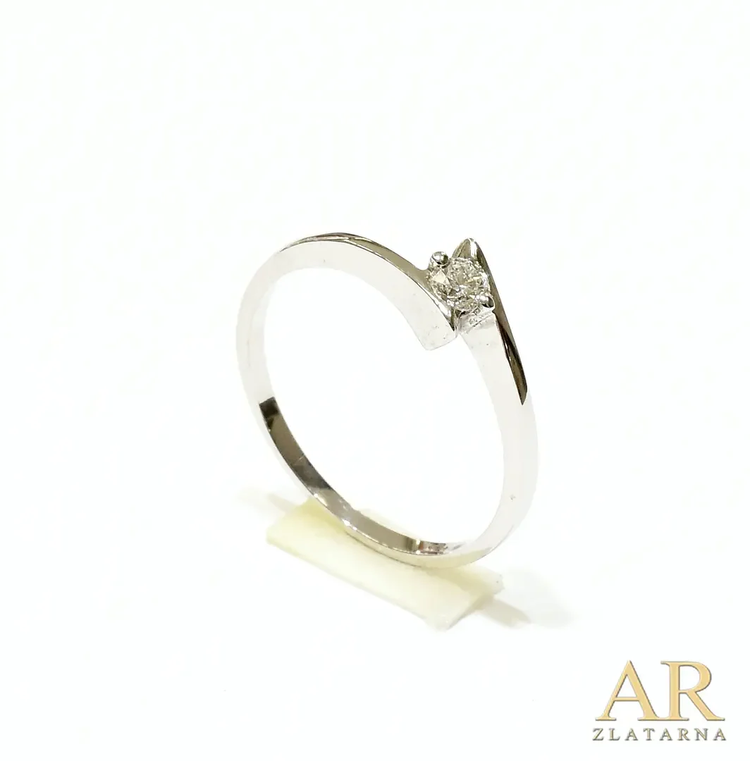 Zlatni zaručnički prsten s 0.12ct dijamantom bijelo zlato