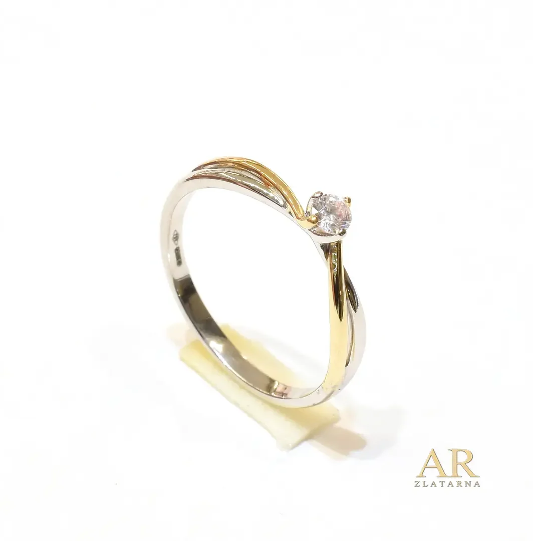 Zlatni zaručnički prsten s 0.10ct dijamantom