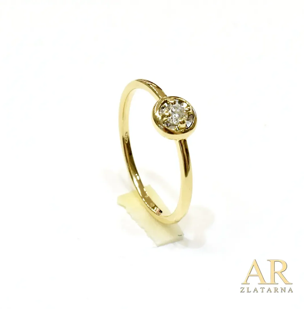 Zlatni zaručnički prsten s  0.11ct dijamantom u kruni