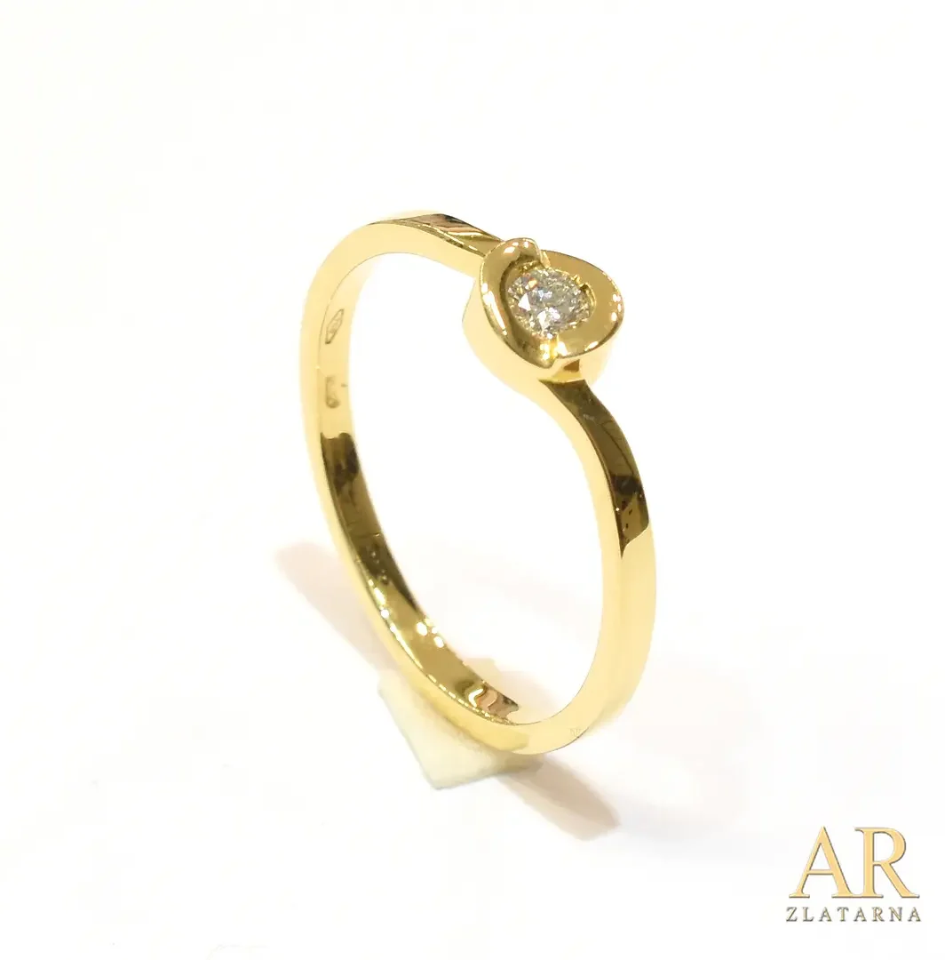 Zlatni  zaručnički prsten s 0.285ct dijamantom u kruni