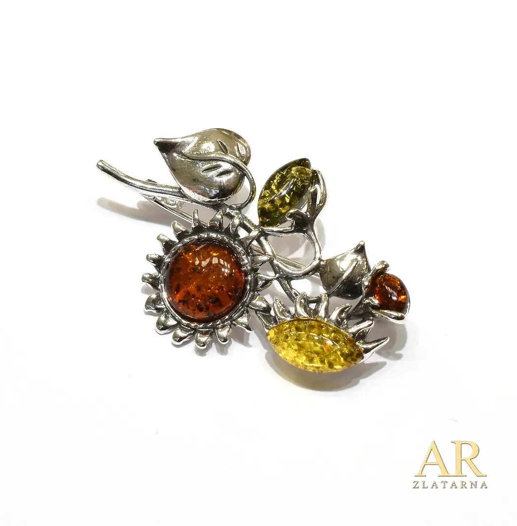 Srebrni broš s jantarom Model 11