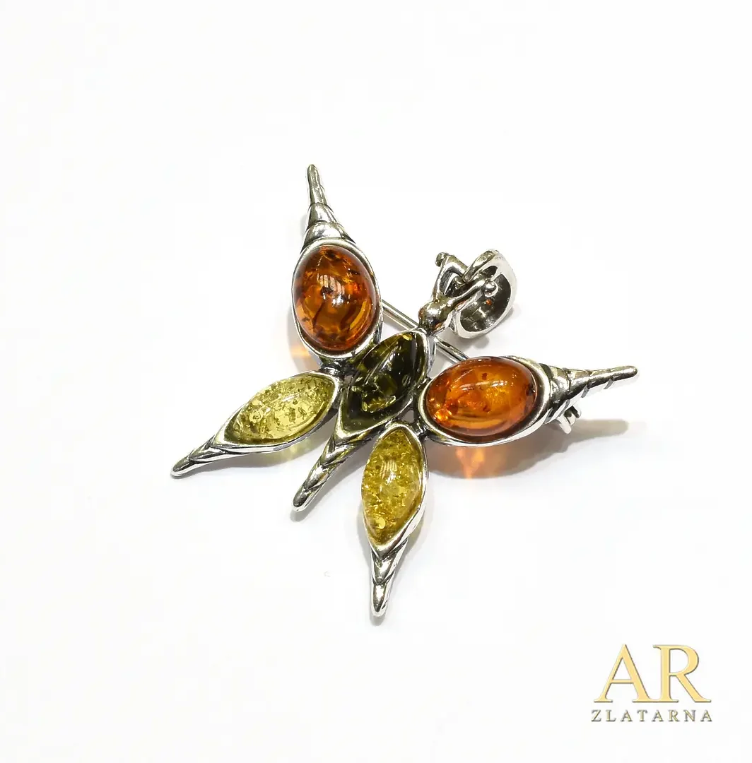 Srebrni broš s jantarom Leptir
