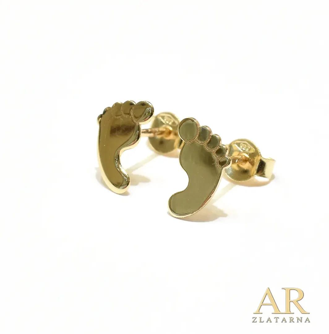 Zlatne naušnice Stopala