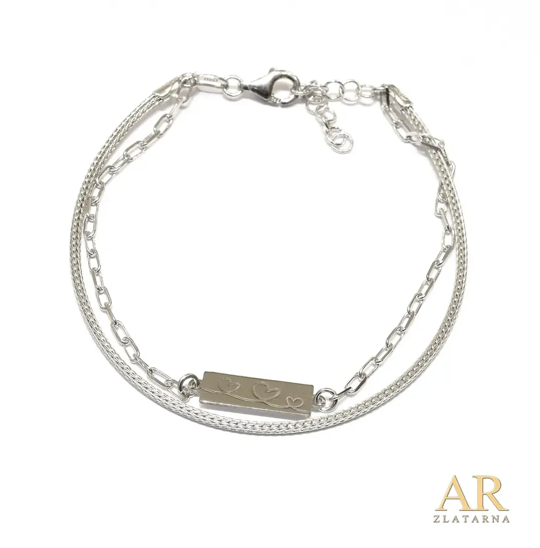 Srebrna narukvica Srce s pločicom