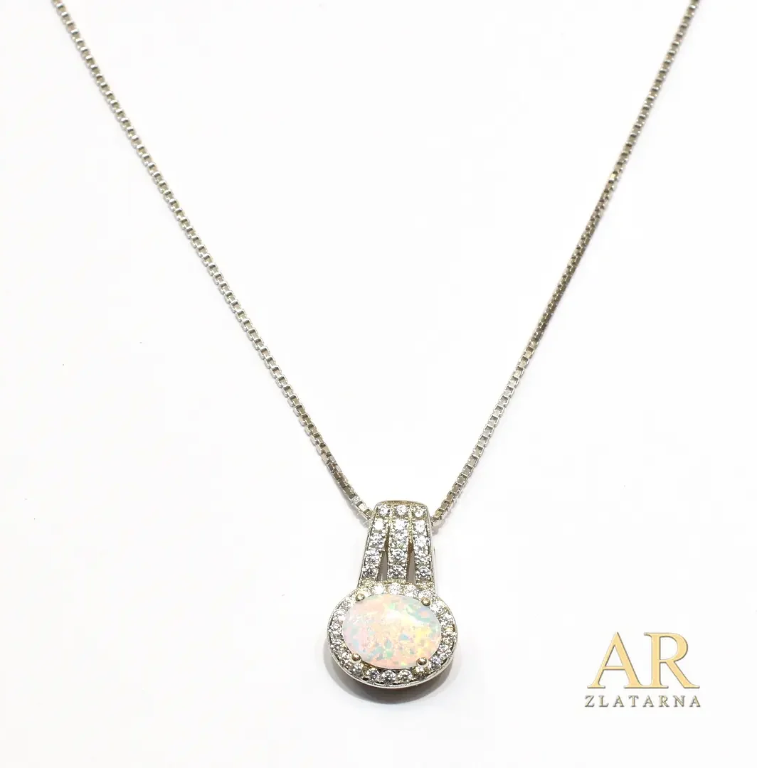 Srebrna ogrlica Opal model 3