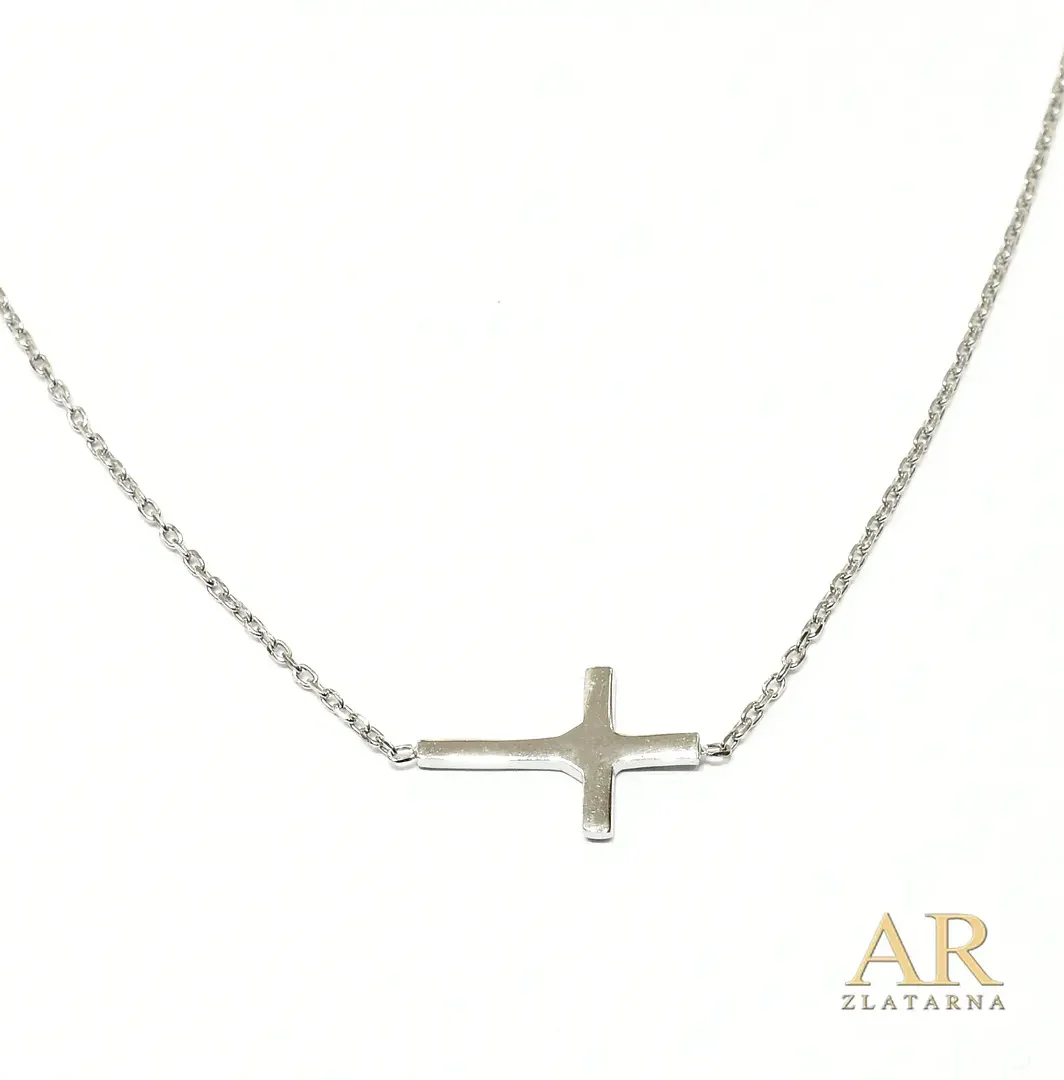Srebrna ogrlica Križ model 9