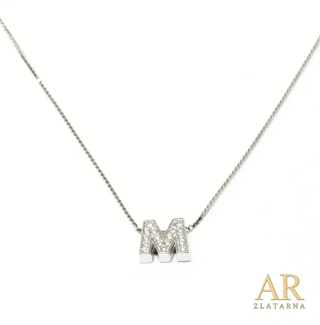 Srebrna ogrlica slovo M