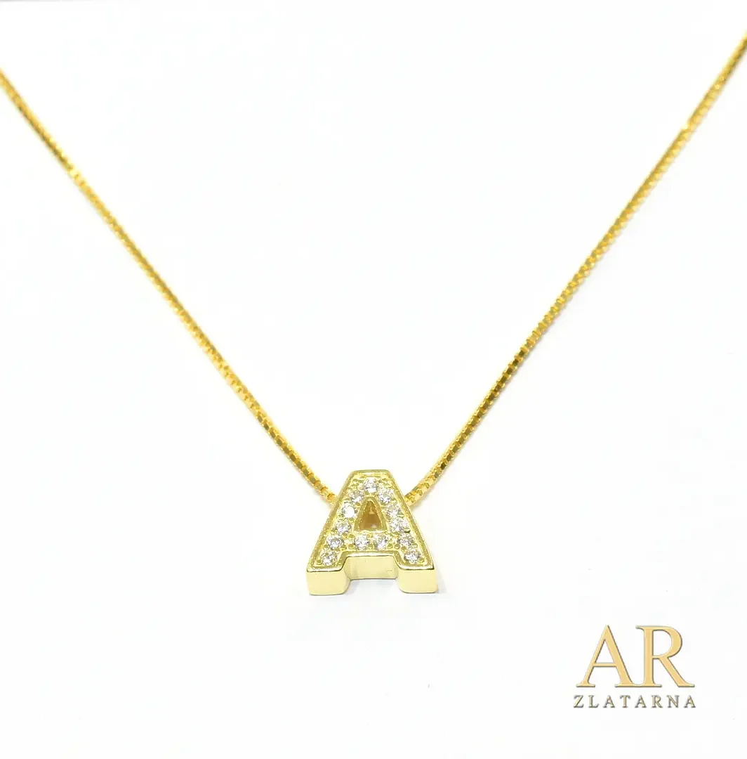 Srebrna pozlaćena ogrlica slovo A