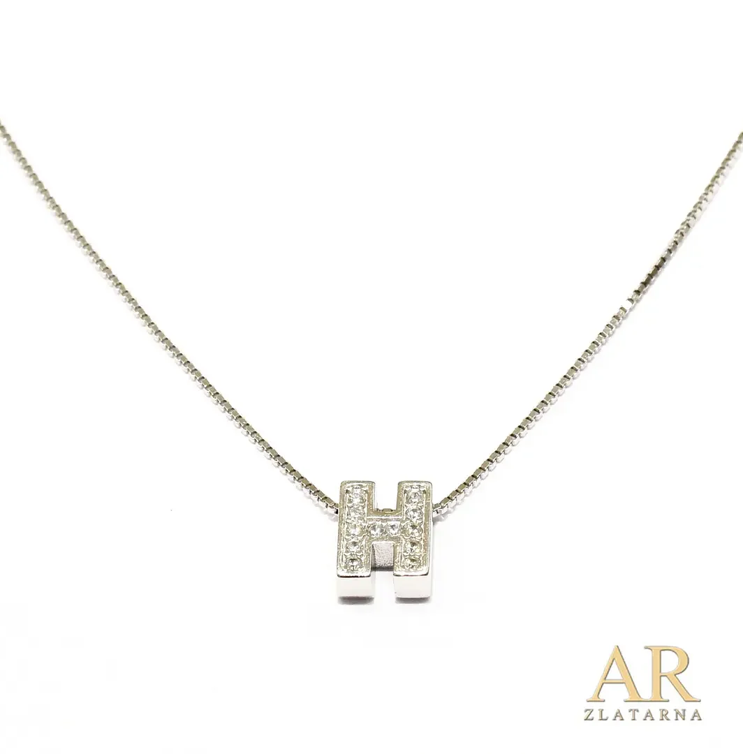 Srebrna ogrlica slovo H