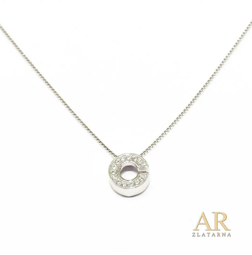 Srebrna ogrlica slovo C